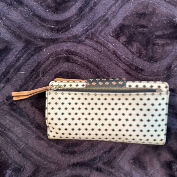 Fossil Brand Ladies Black Faux Leather Wallet Clutch Preowned - Picture 3 of 4